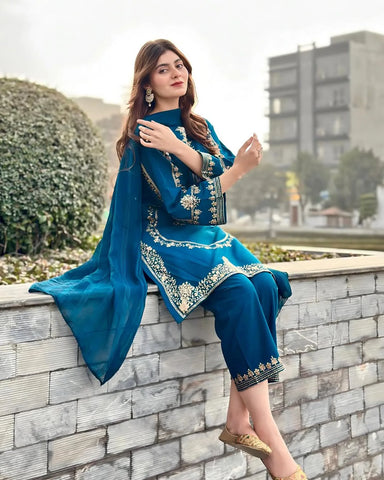 Royal Embroidered 3-Piece Suit